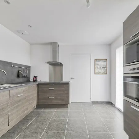 Des Parcs 2 * Villeneuve-Saint-Denis